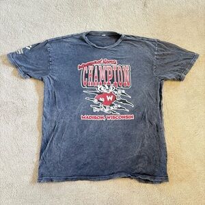 UW Madison Intramural Sports Champion Shirt Navy Blue Bucky Badger Size XL